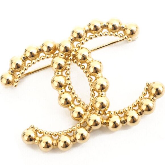 CHANEL CC Logos Vintage Brooch Gold Tone Pin L22C Auth e1139 - Picture 1 of 7